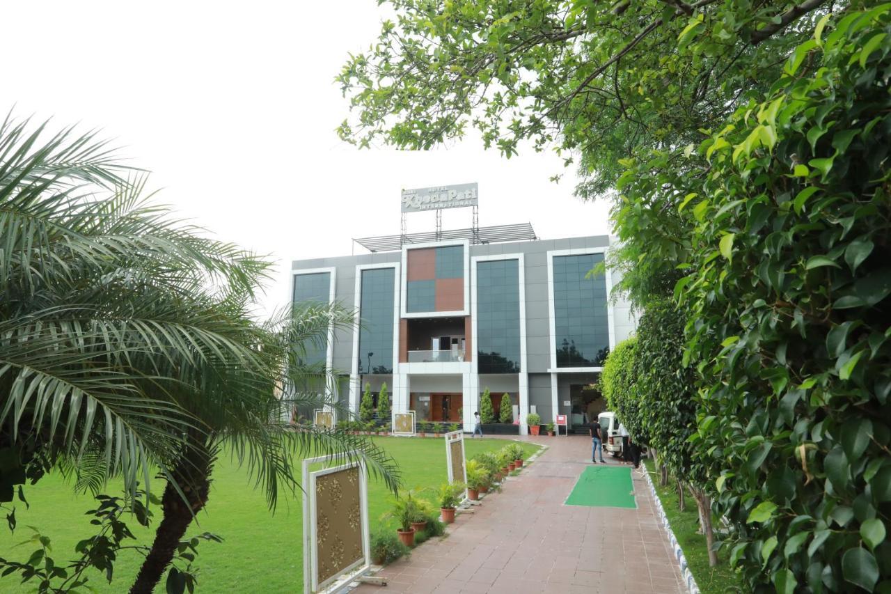 Hotel Shri Khedapati International Dewas Eksteriør billede