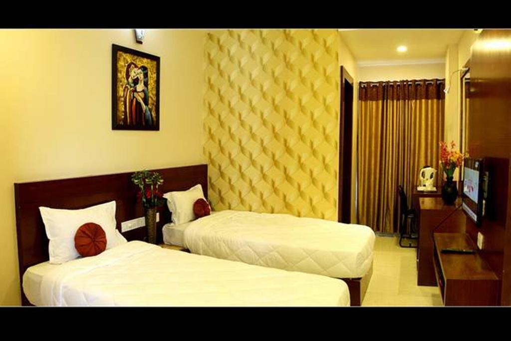 Hotel Shri Khedapati International Dewas Eksteriør billede