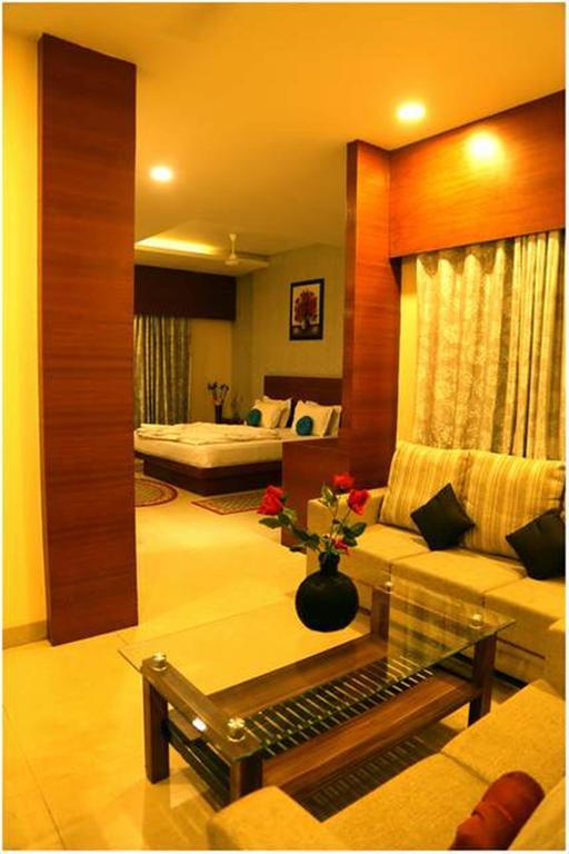 Hotel Shri Khedapati International Dewas Eksteriør billede