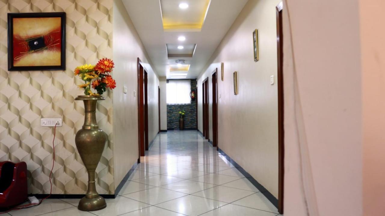 Hotel Shri Khedapati International Dewas Eksteriør billede